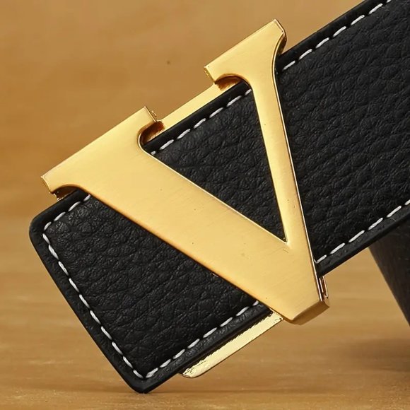 Luxury Unisex Designer Leather Belt with Smooth Alloy V Buckle In Gold Finish - Picture 2 of 4